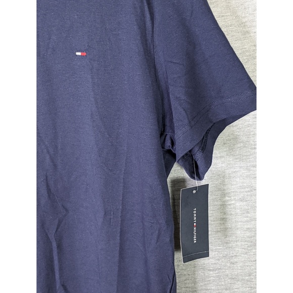 Tommy Hilfiger Core Flag T-Shirt - Picture 5 of 8